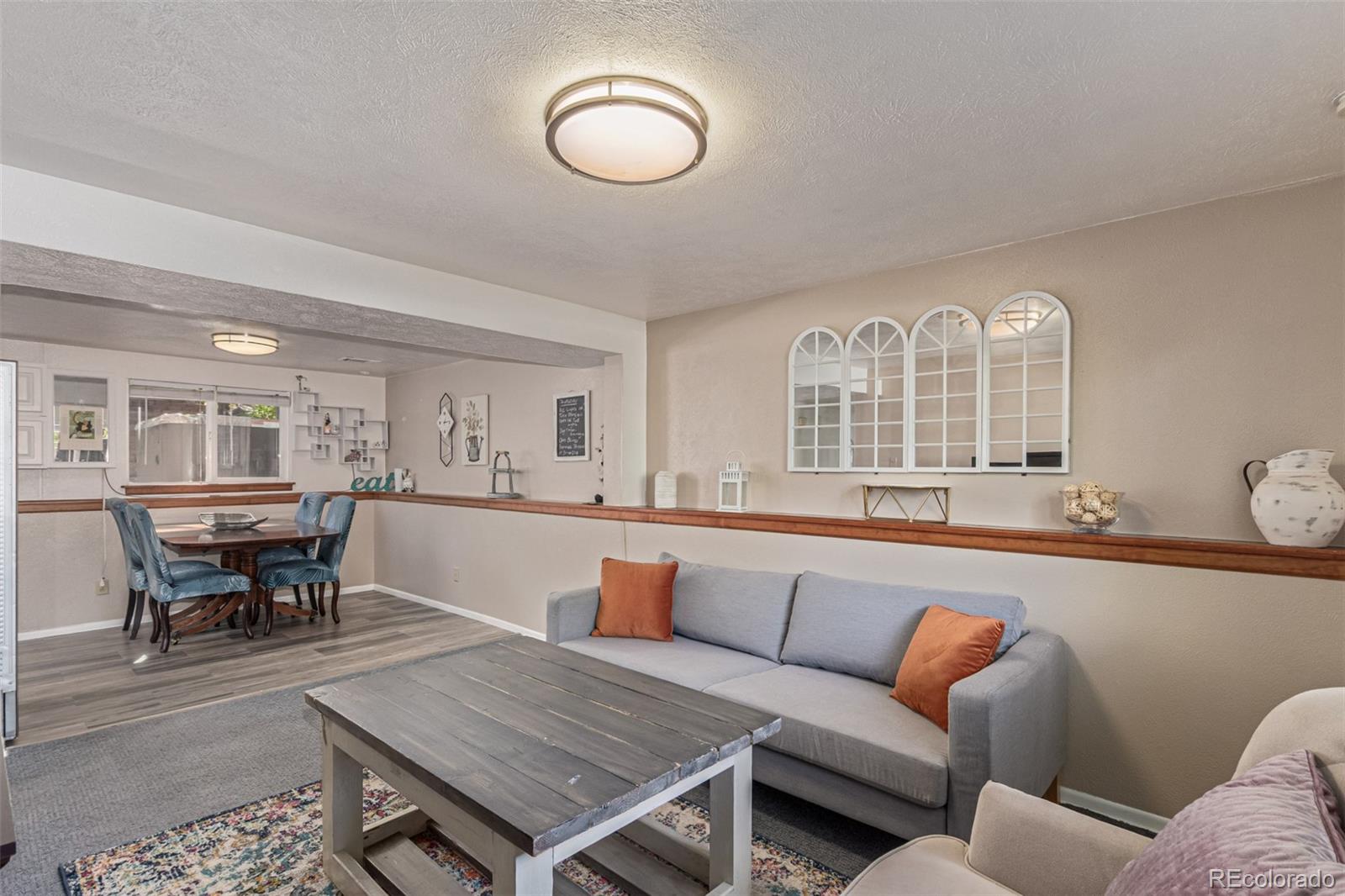 11112 W Exposition Drive