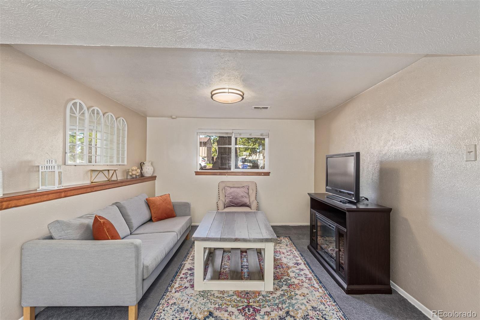 11112 W Exposition Drive