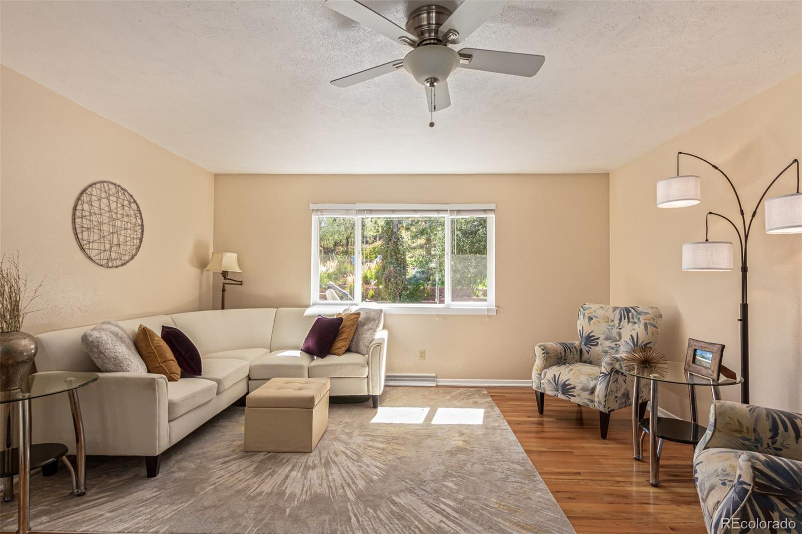 11112 W Exposition Drive