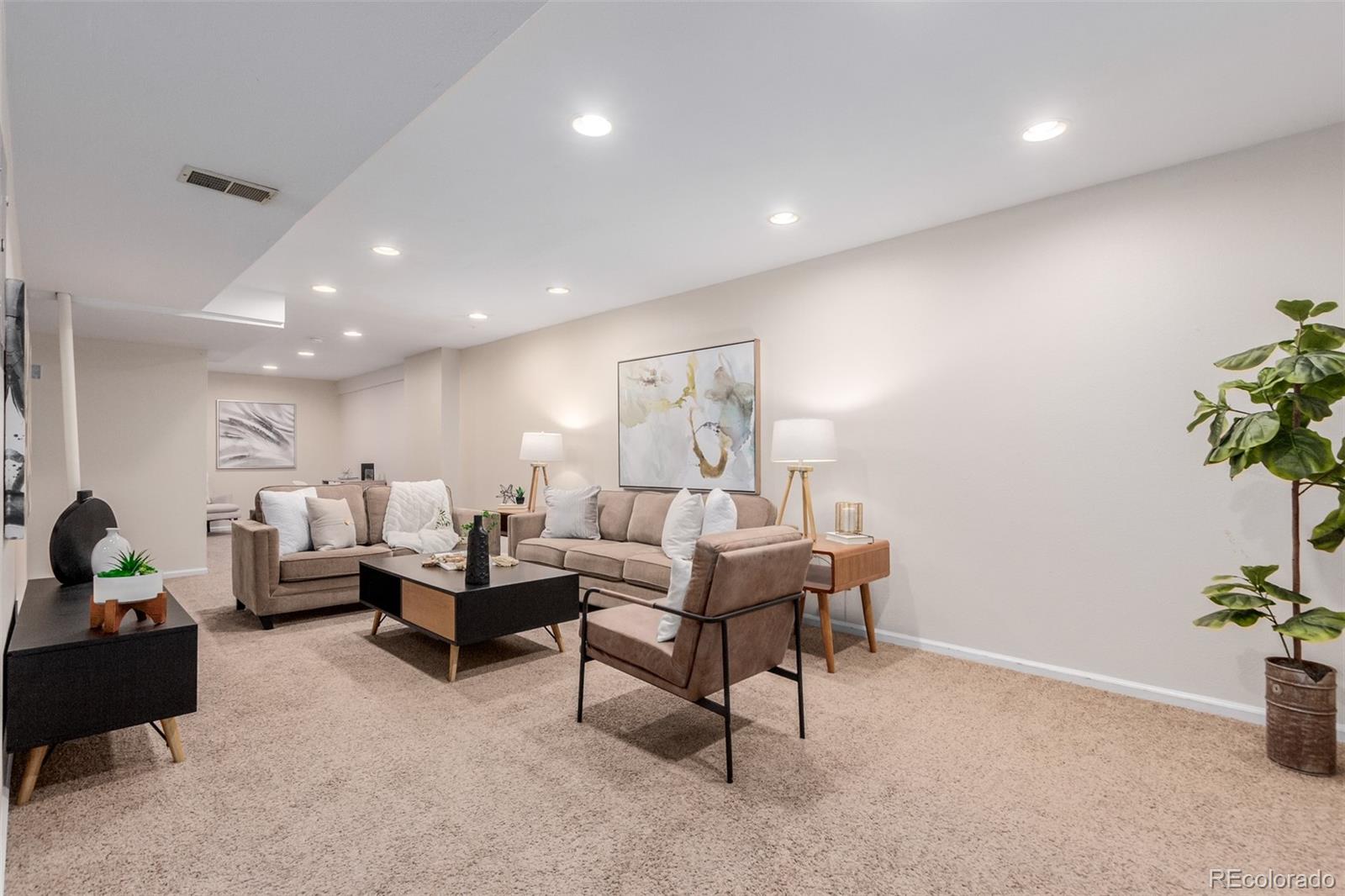 7474 E Arkansas Avenue Unit: 16-08