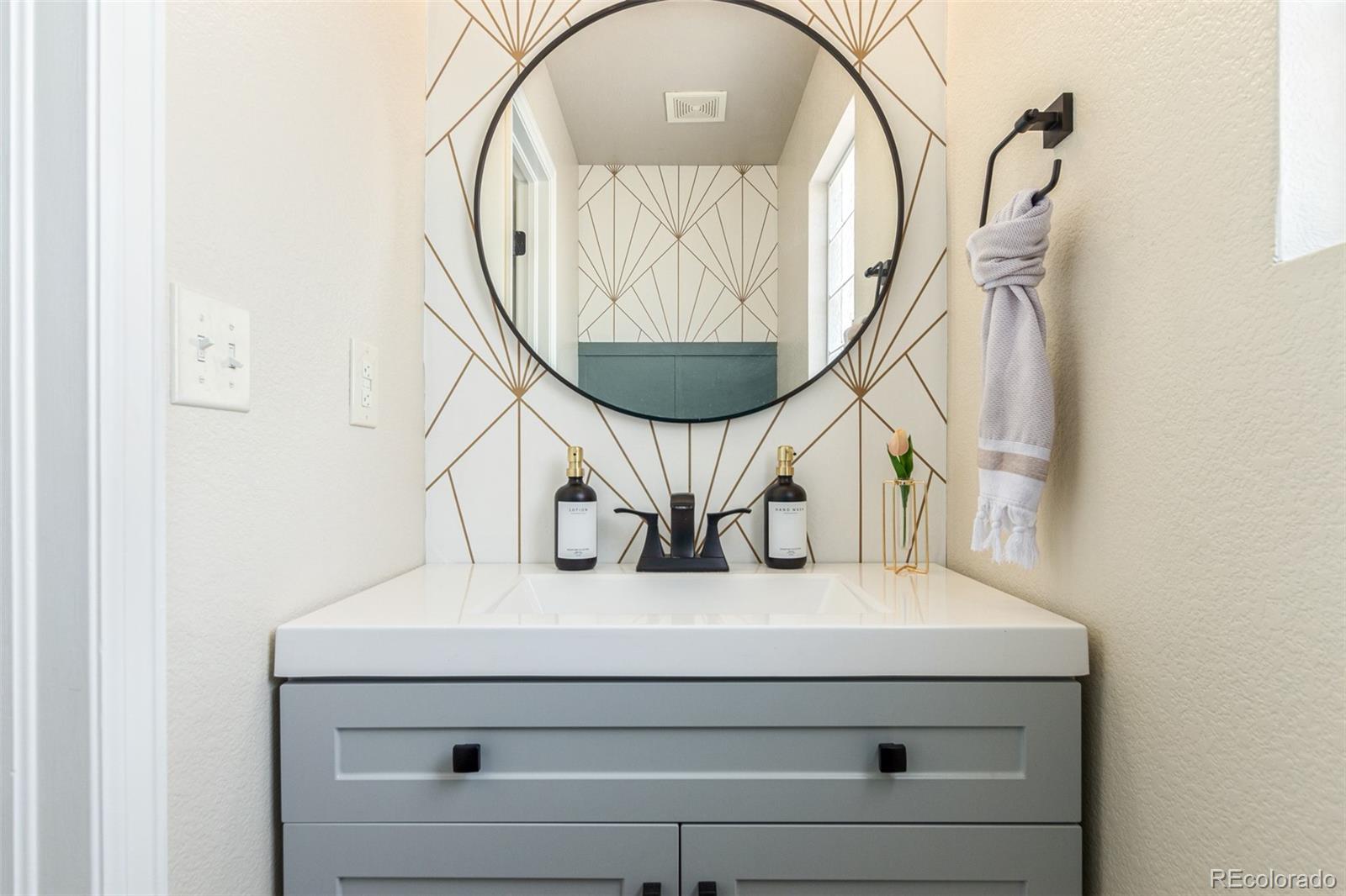 9922 Melbourne Circle