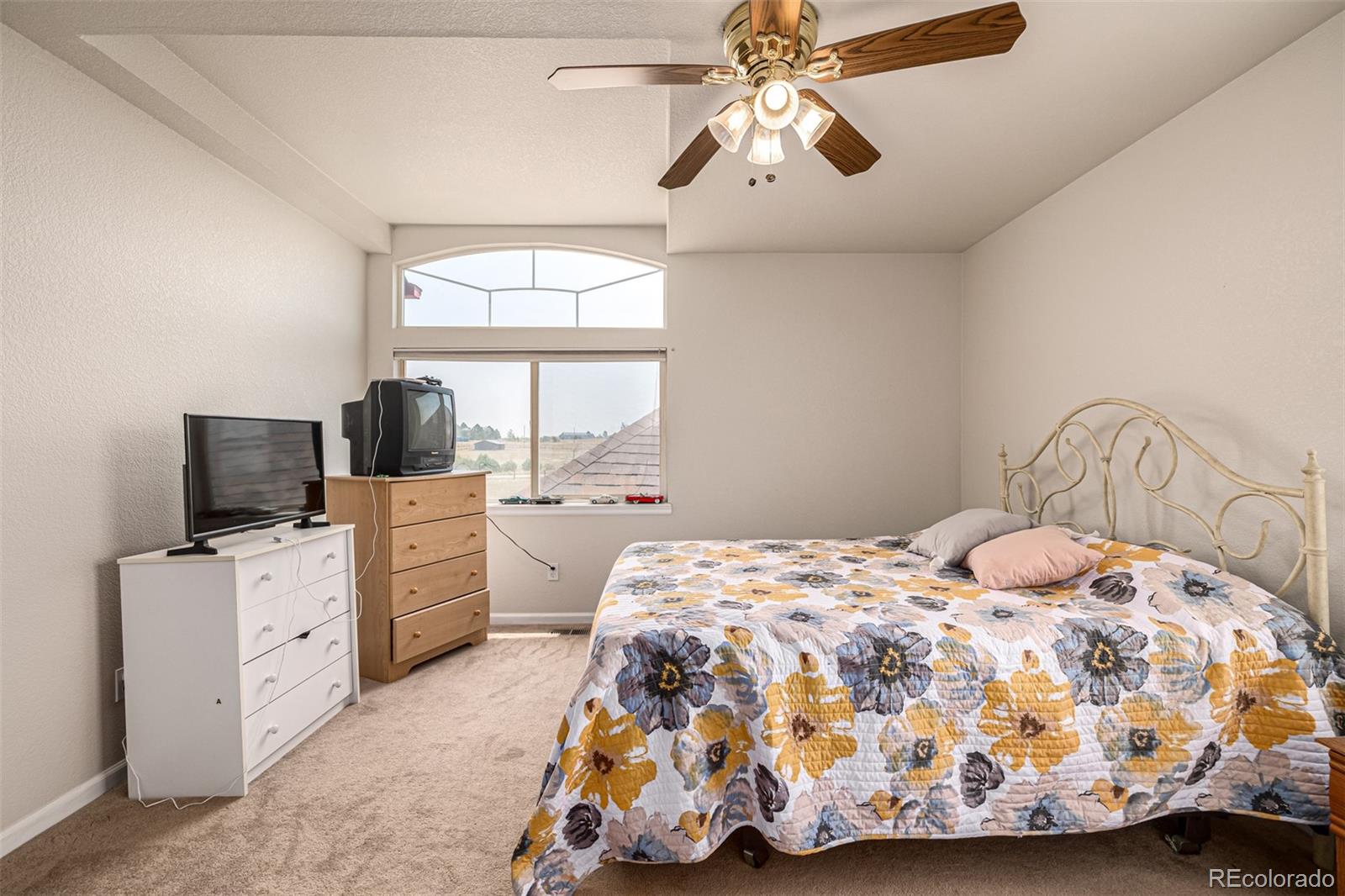 8481 Sun Country Drive