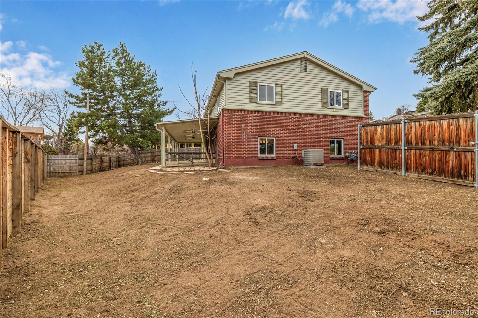 660 S Arbutus Street