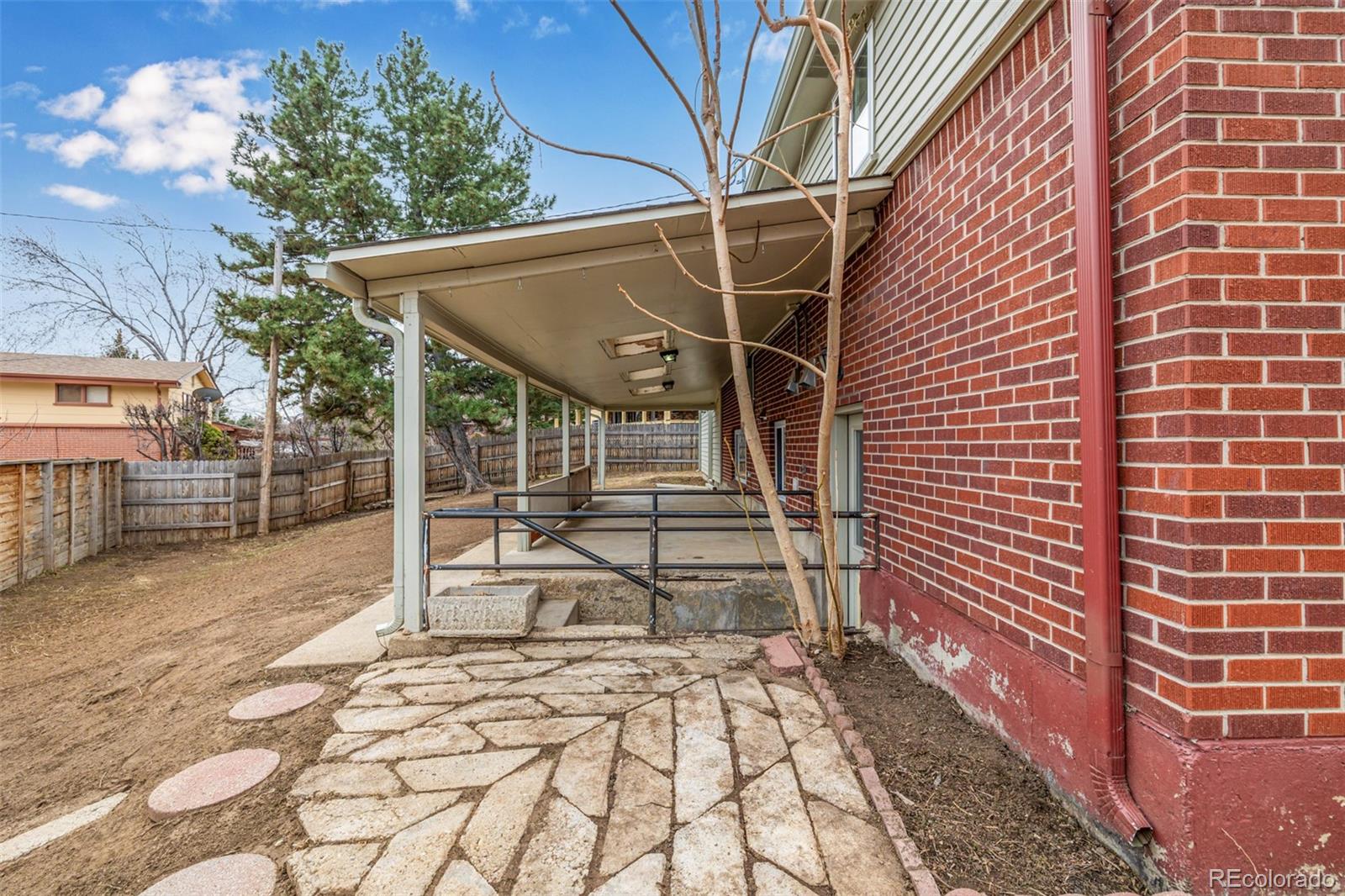 660 S Arbutus Street