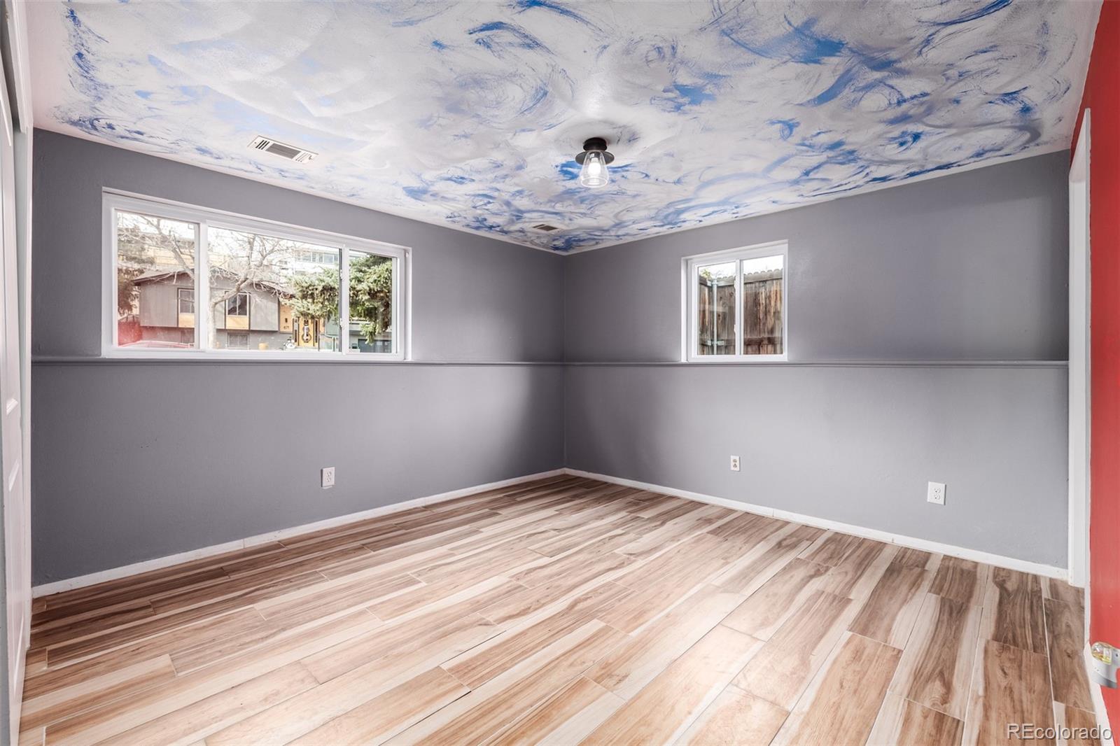 660 S Arbutus Street