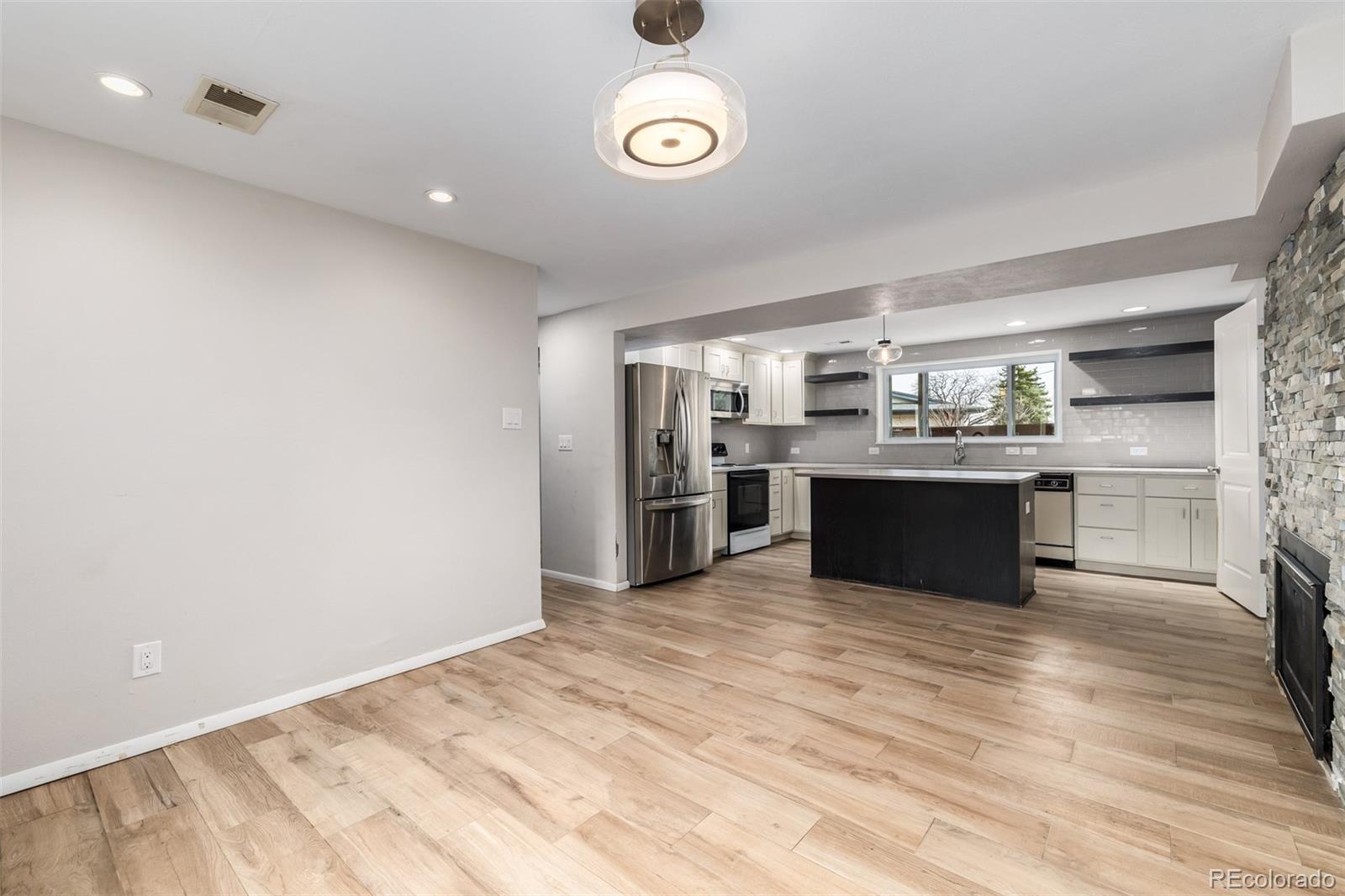 660 S Arbutus Street