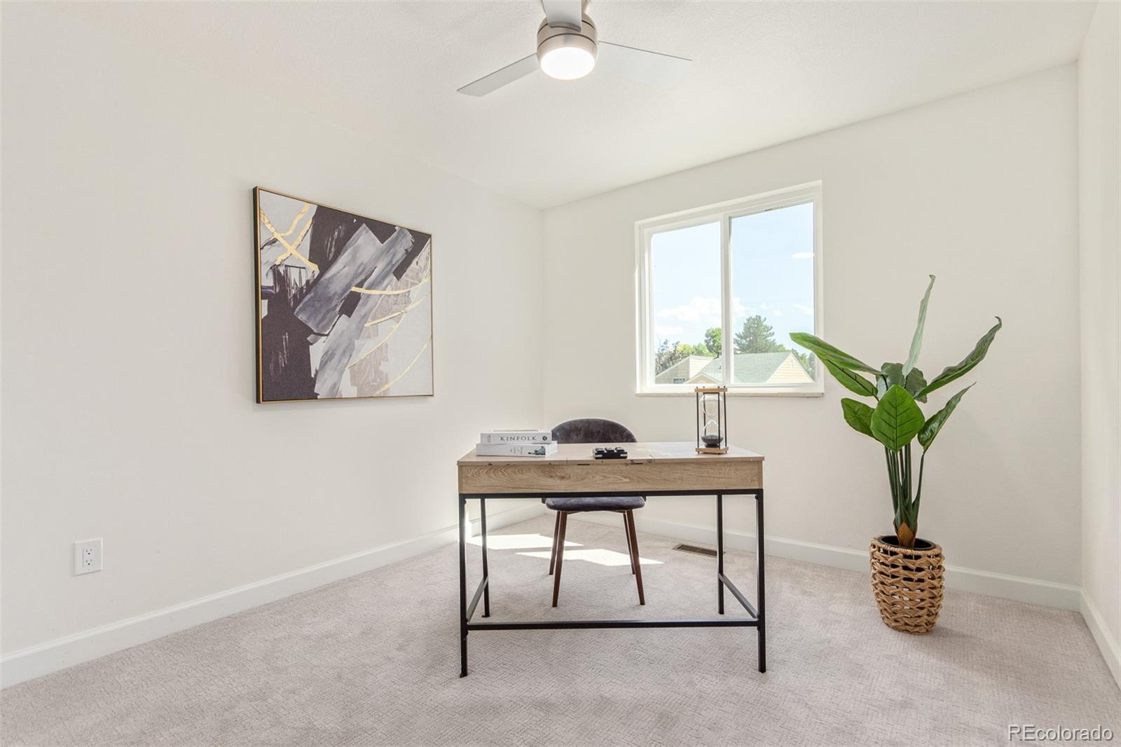 8783 W Quarto Avenue