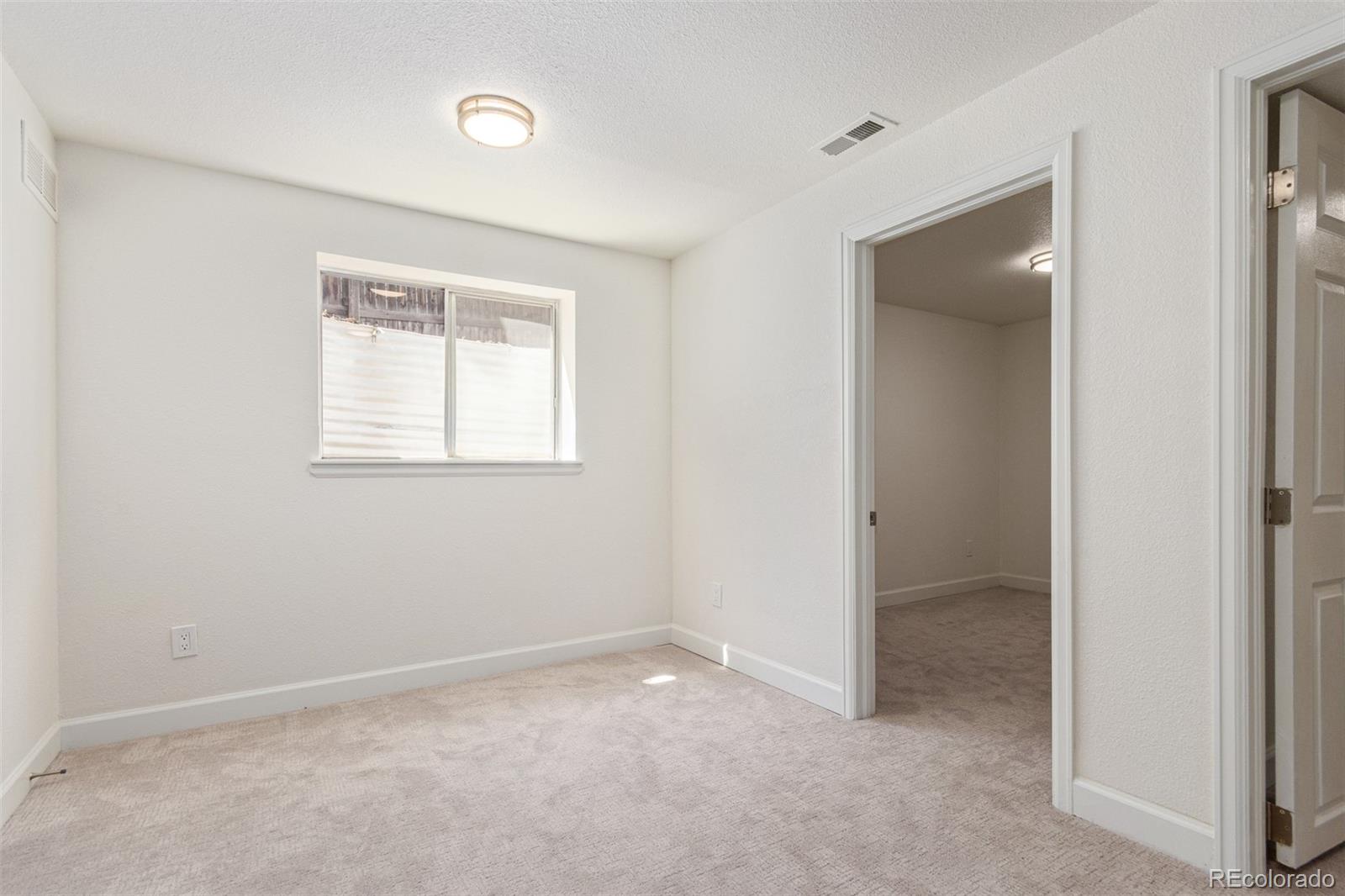 8783 W Quarto Avenue