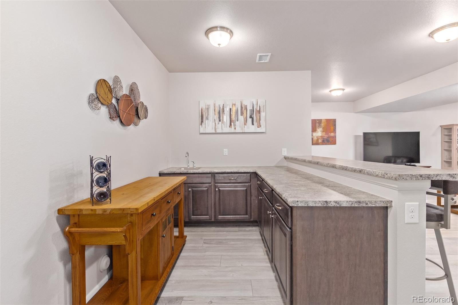 11808 Barrentine Loop