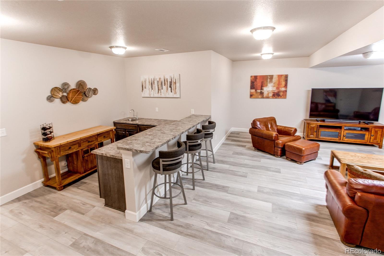 11808 Barrentine Loop