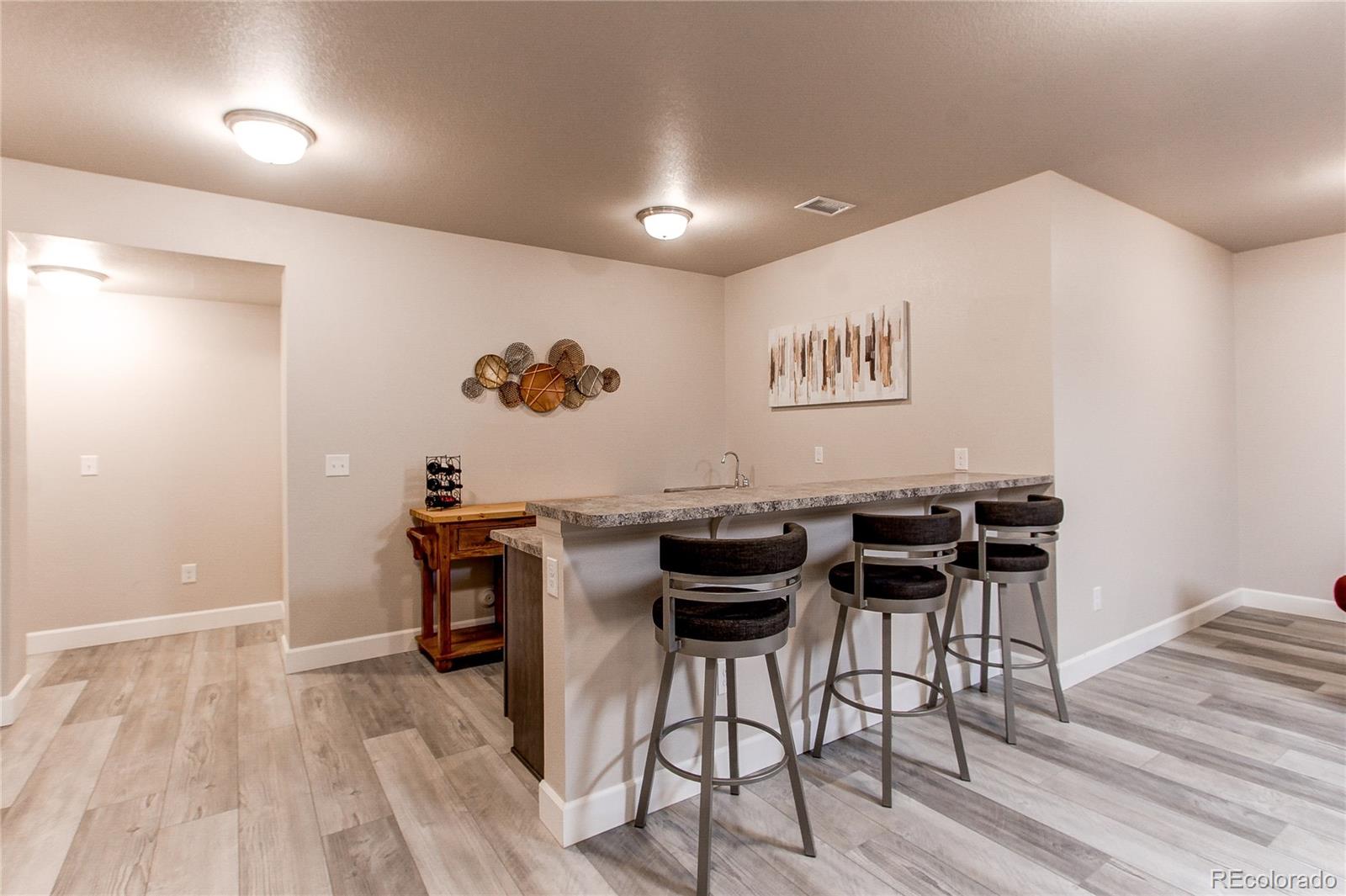 11808 Barrentine Loop