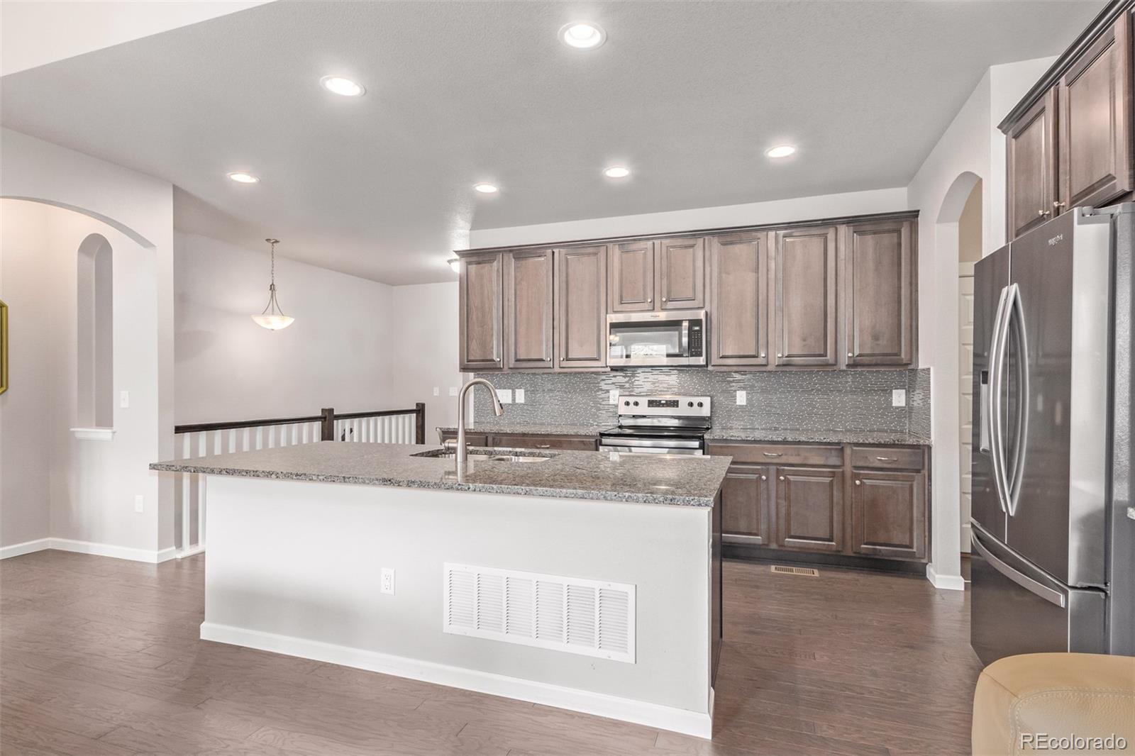 11808 Barrentine Loop