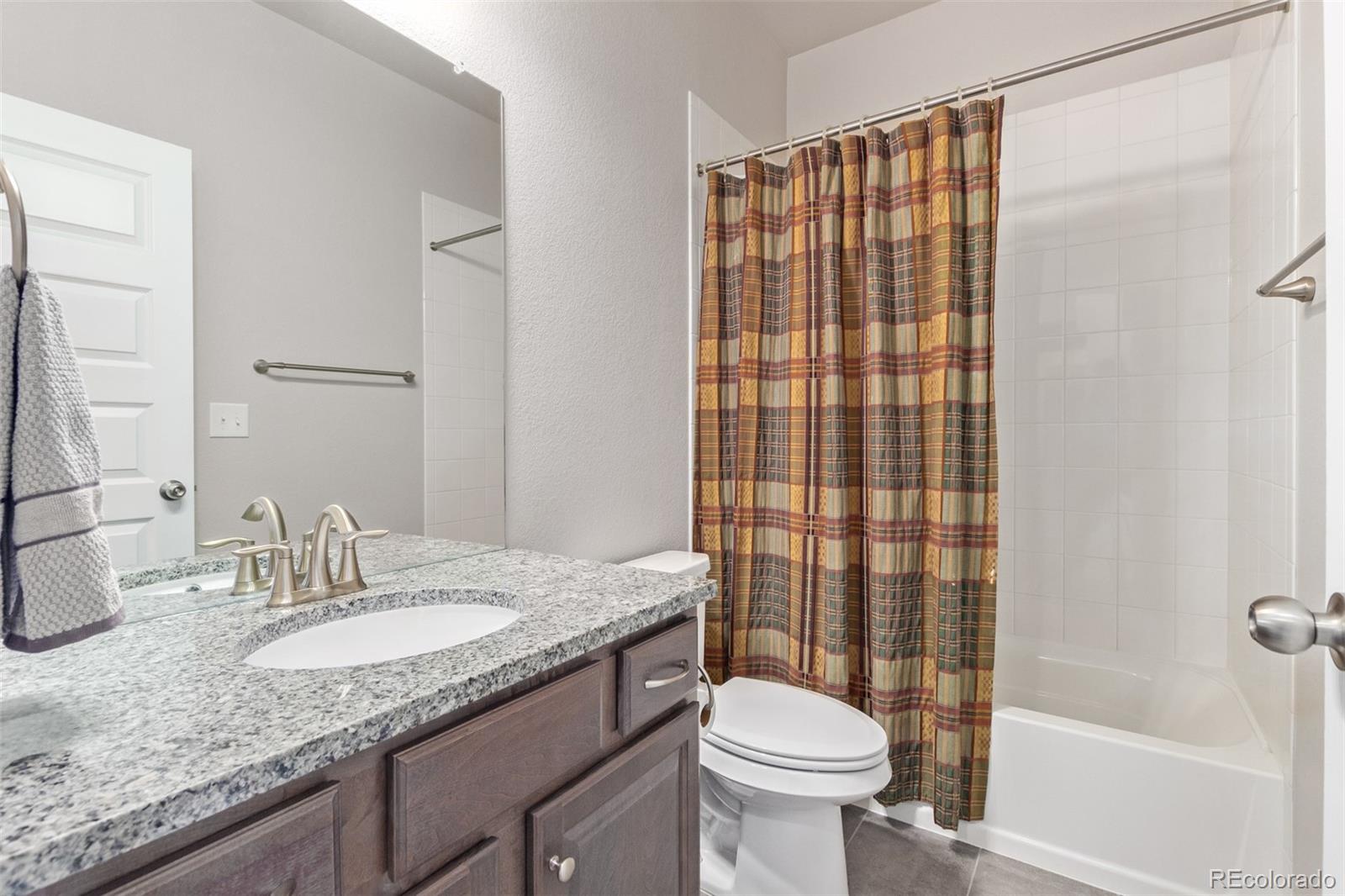 11808 Barrentine Loop