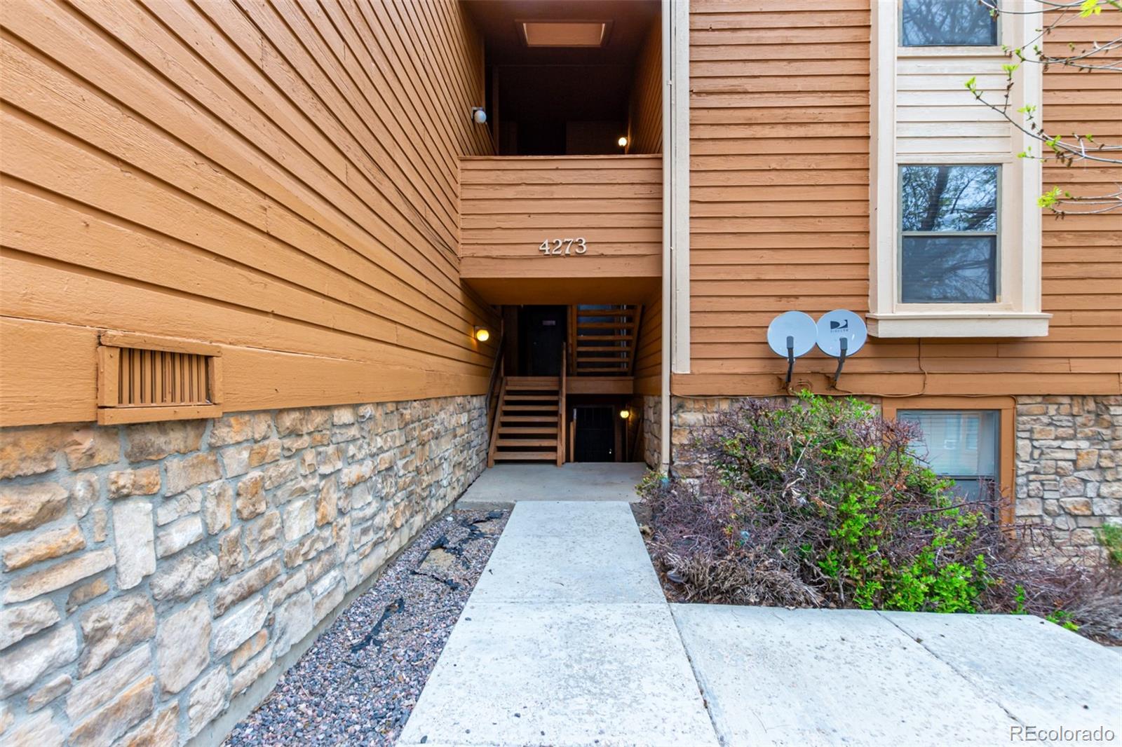 4273 S Salida Way Unit: 12