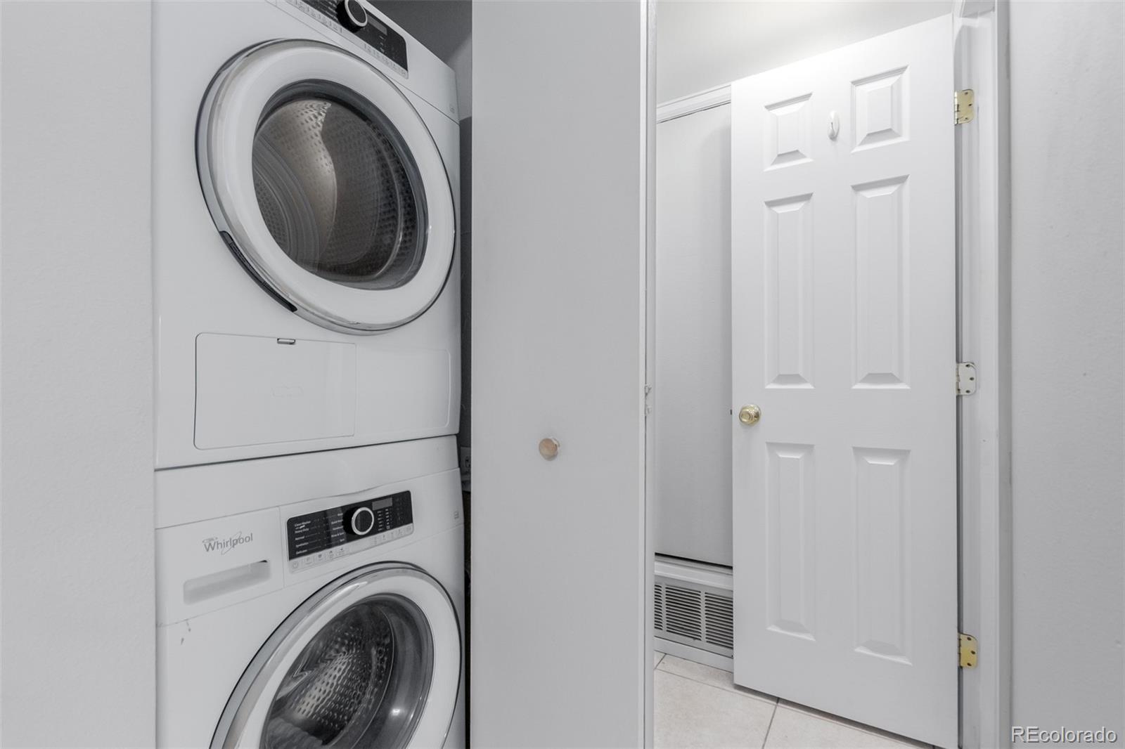 4273 S Salida Way Unit: 12