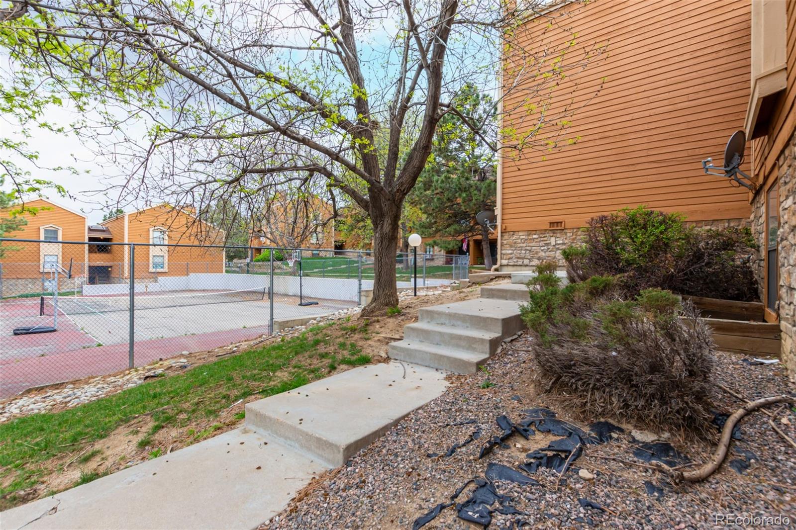 4273 S Salida Way Unit: 12