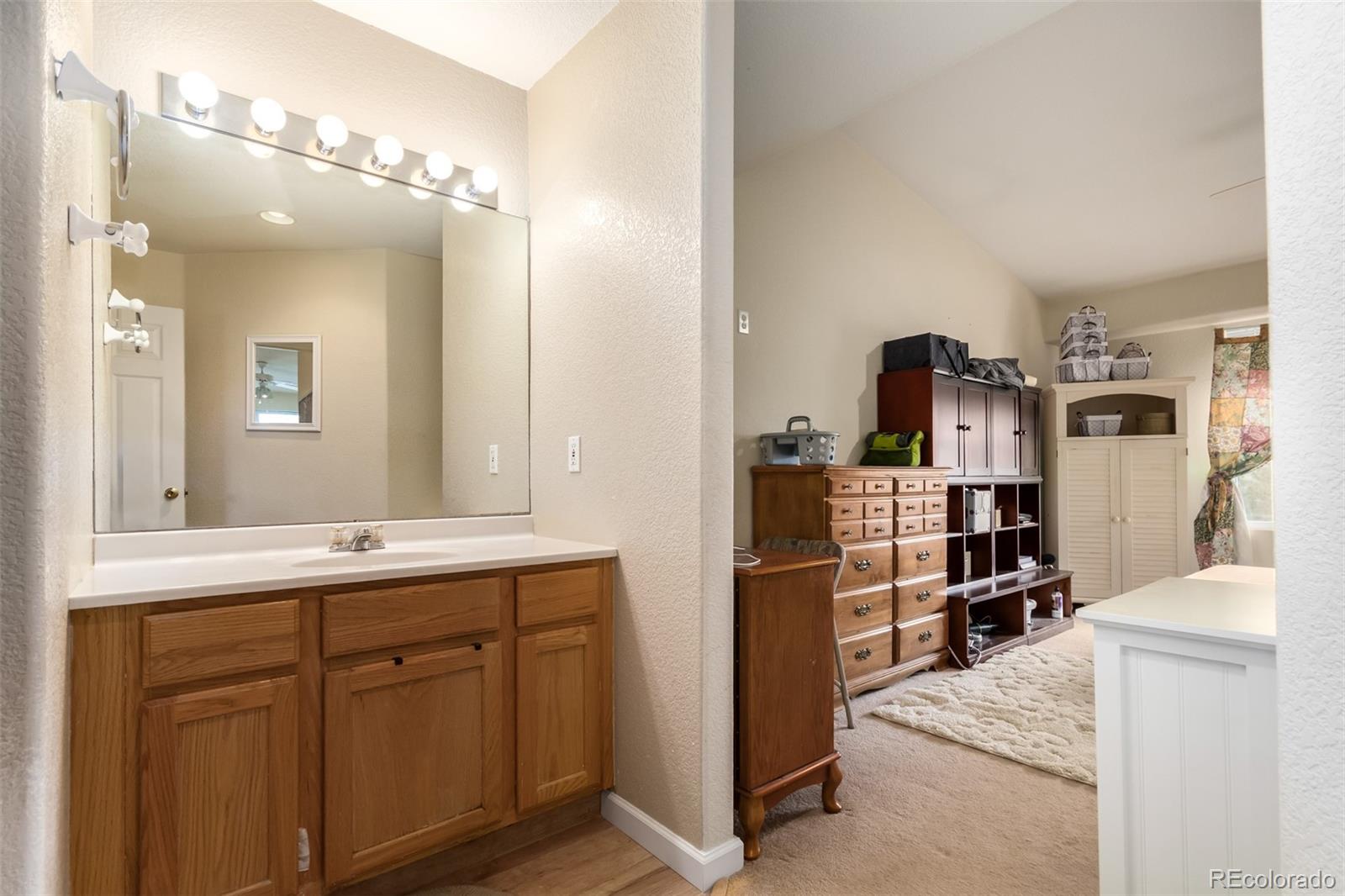 2055 Oakcrest Circle Unit: 6F