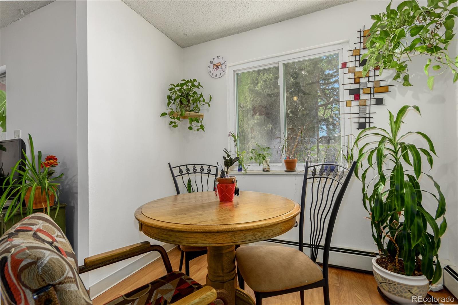 1390 Everett Court Unit: 220