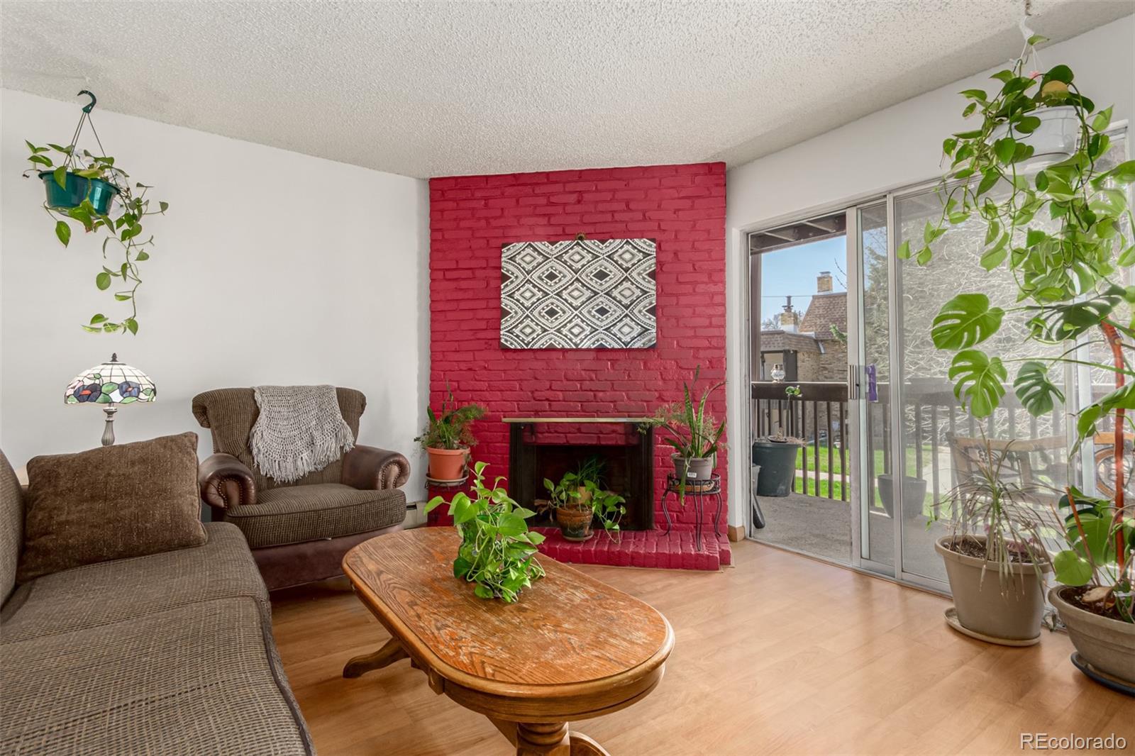 1390 Everett Court Unit: 220