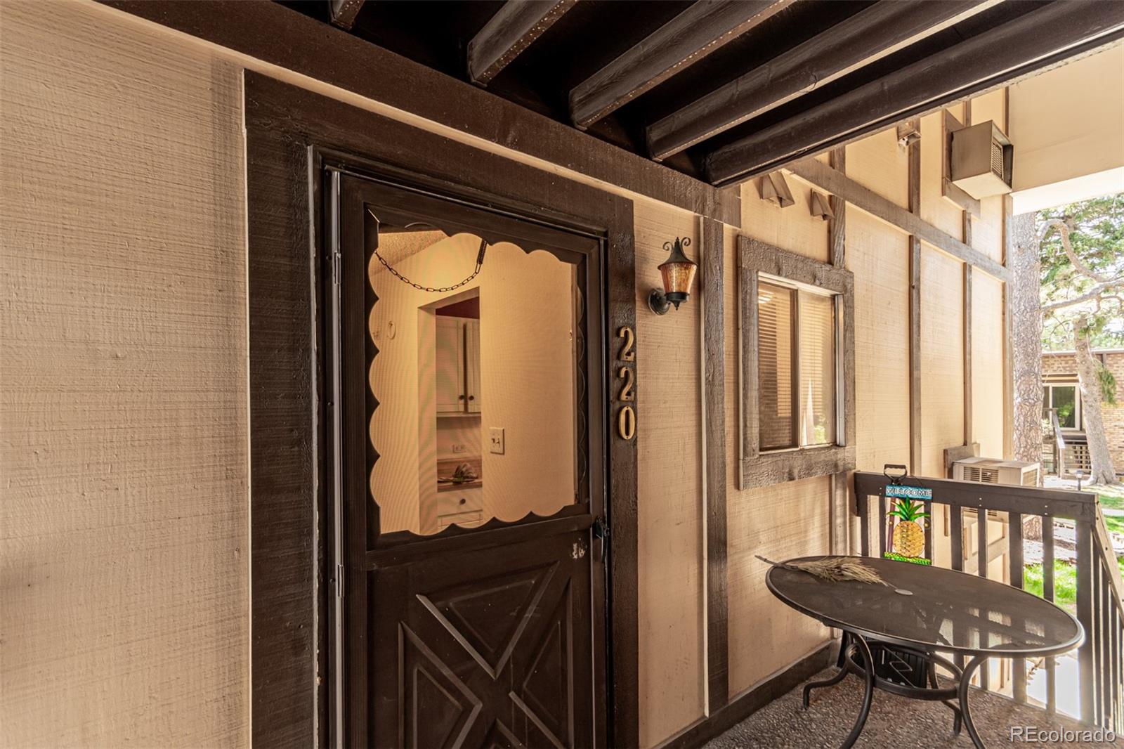 1390 Everett Court Unit: 220