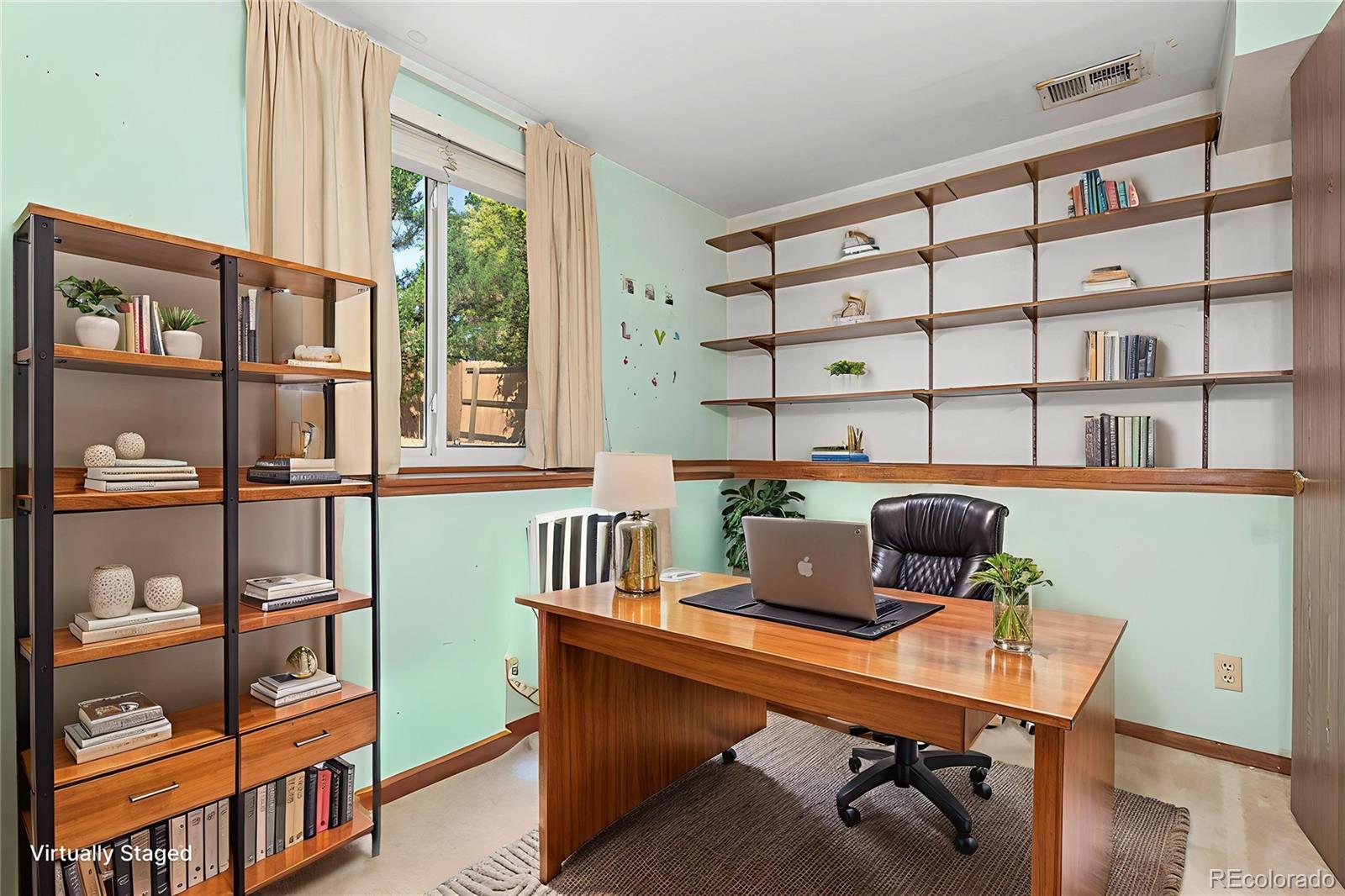 10133 Saint Paul Drive