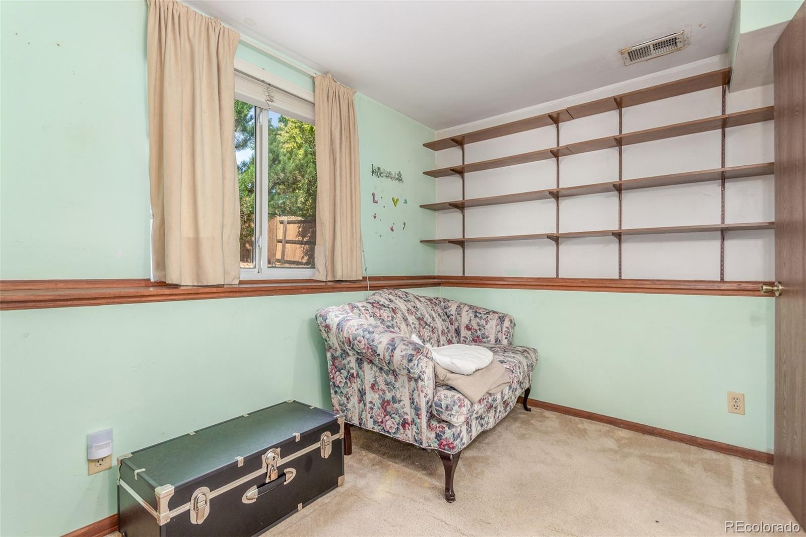 10133 Saint Paul Drive