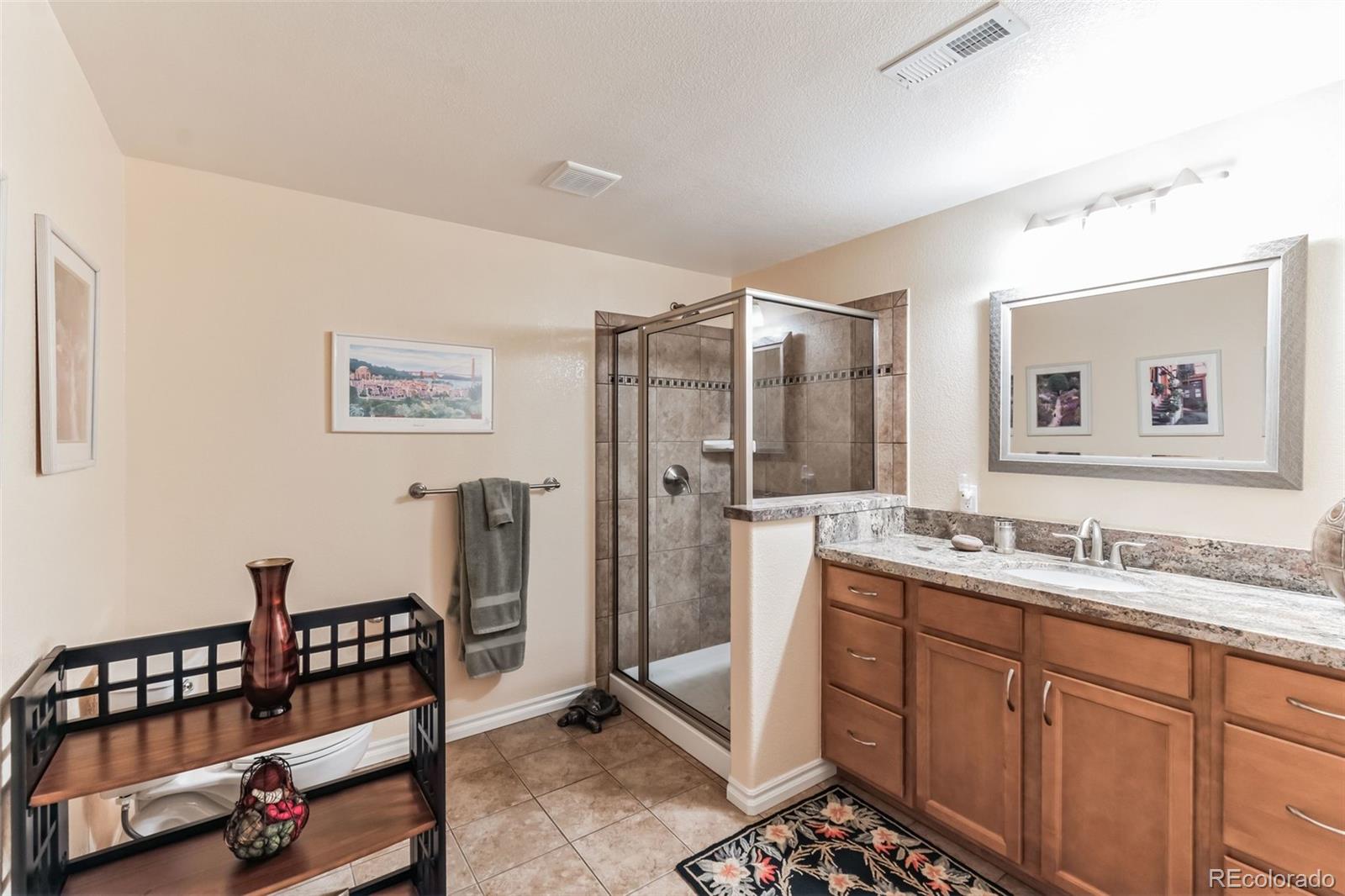 6424 S Abilene Street