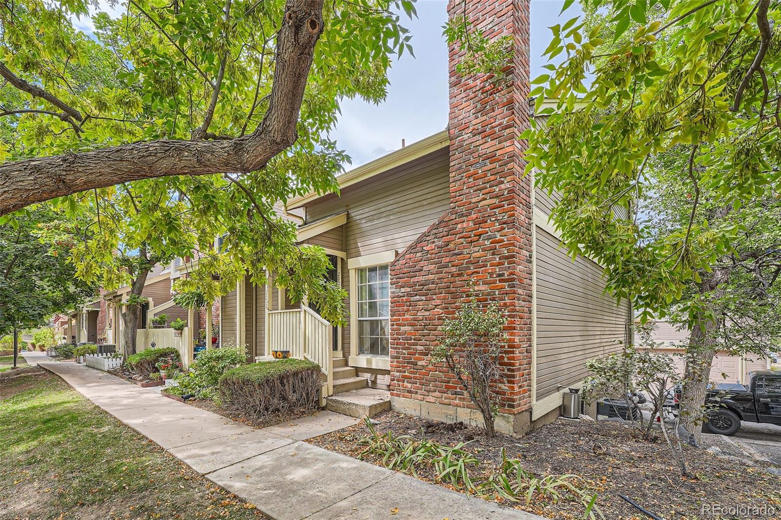 2004 S Helena Street Unit: H