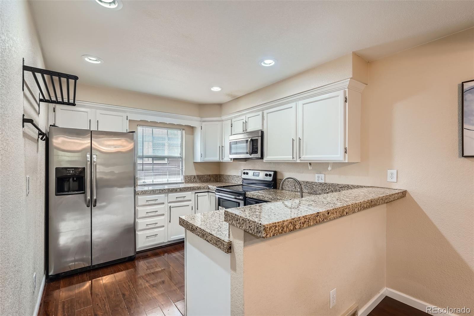 2004 S Helena Street Unit: H