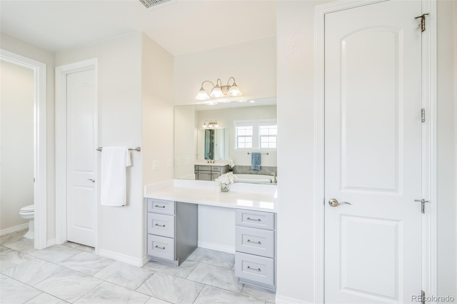 10570 Greycliffe Drive