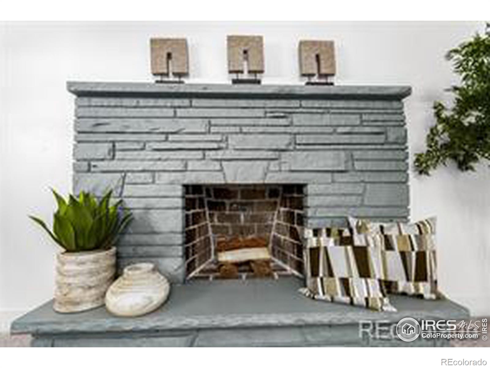 1402 Sherri Mar Street