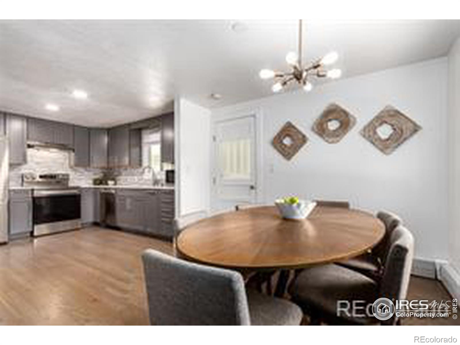 1402 Sherri Mar Street