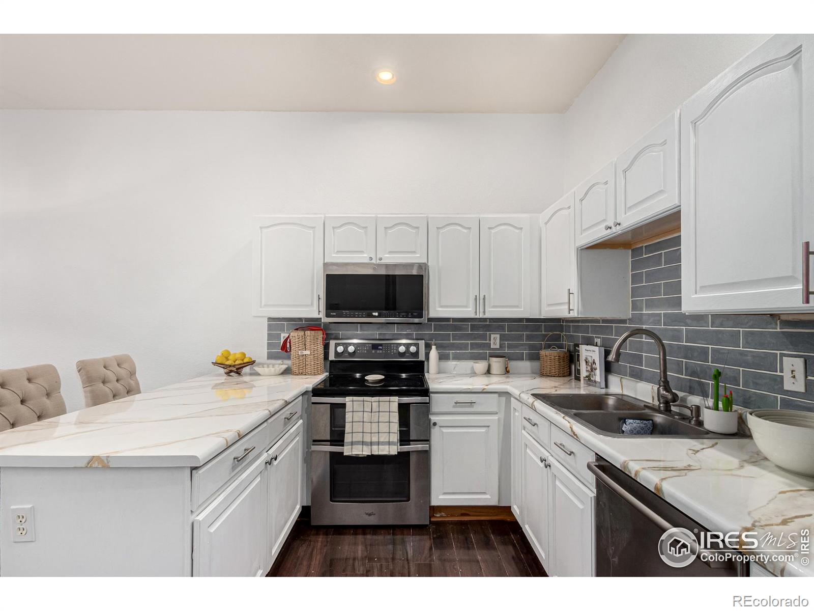 4500 Seneca Street Unit: 36