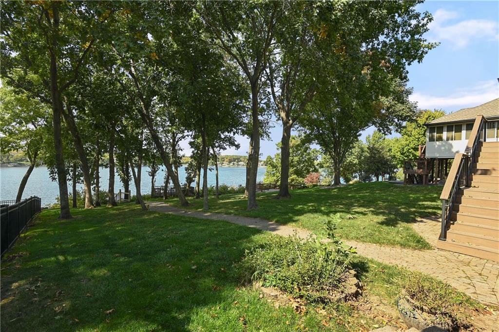 630 N Winnebago Drive
