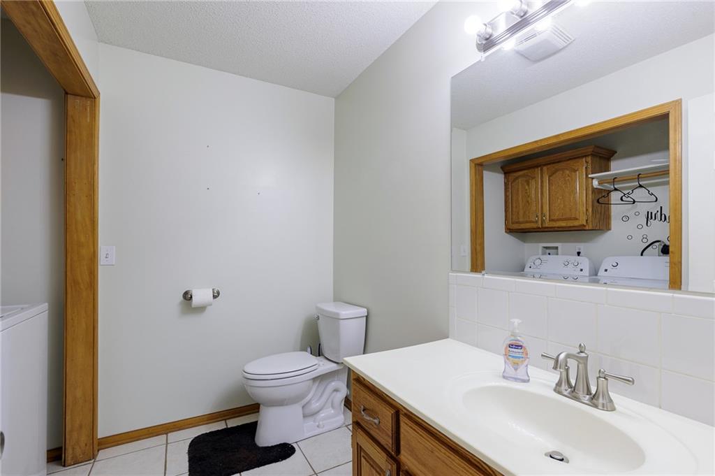3409 S Arrowhead Court