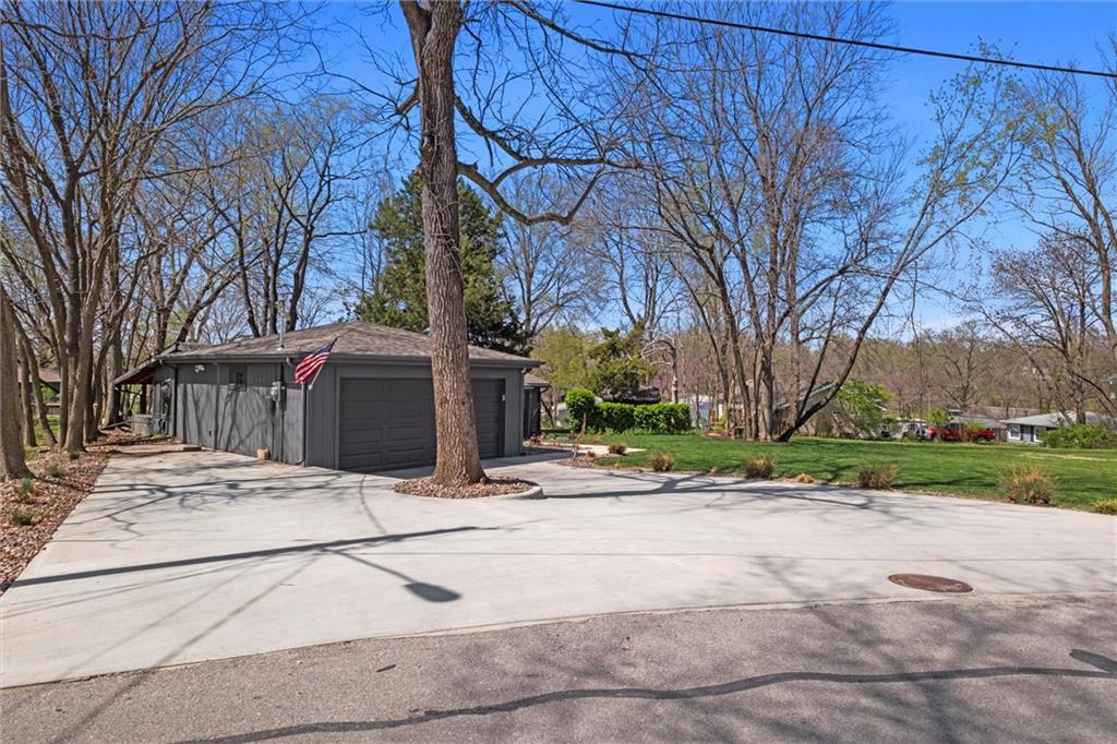 120 Dockside Circle