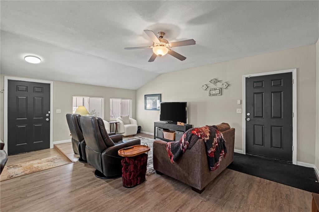 120 Dockside Circle