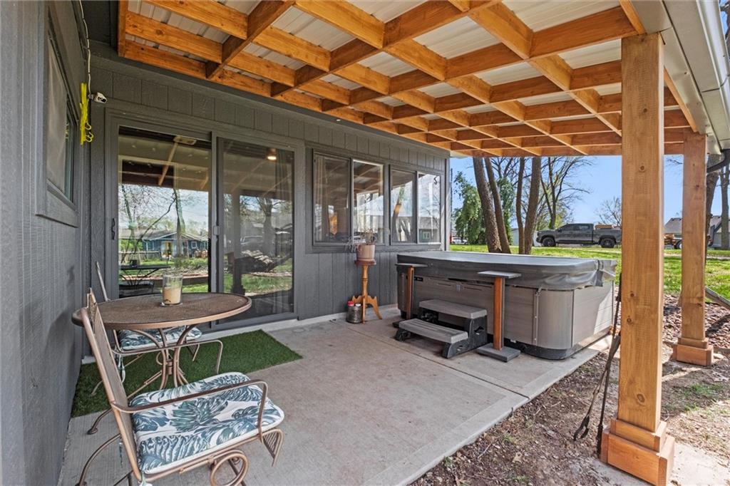 120 Dockside Circle
