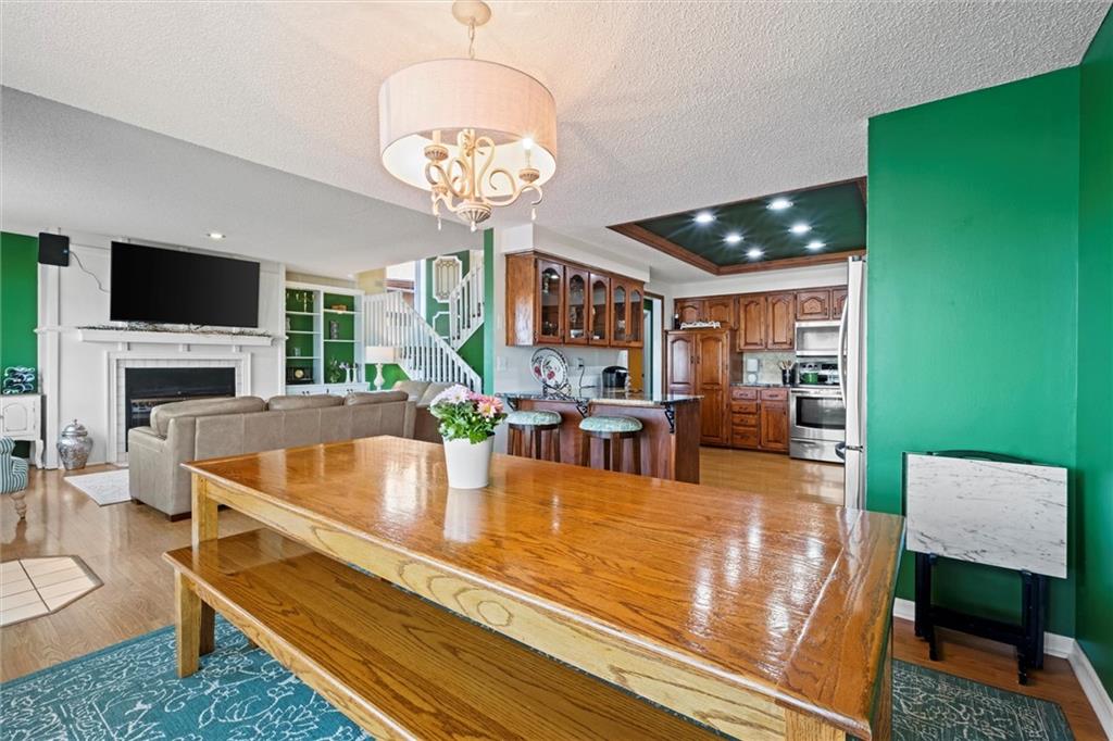 32 BEACH Drive