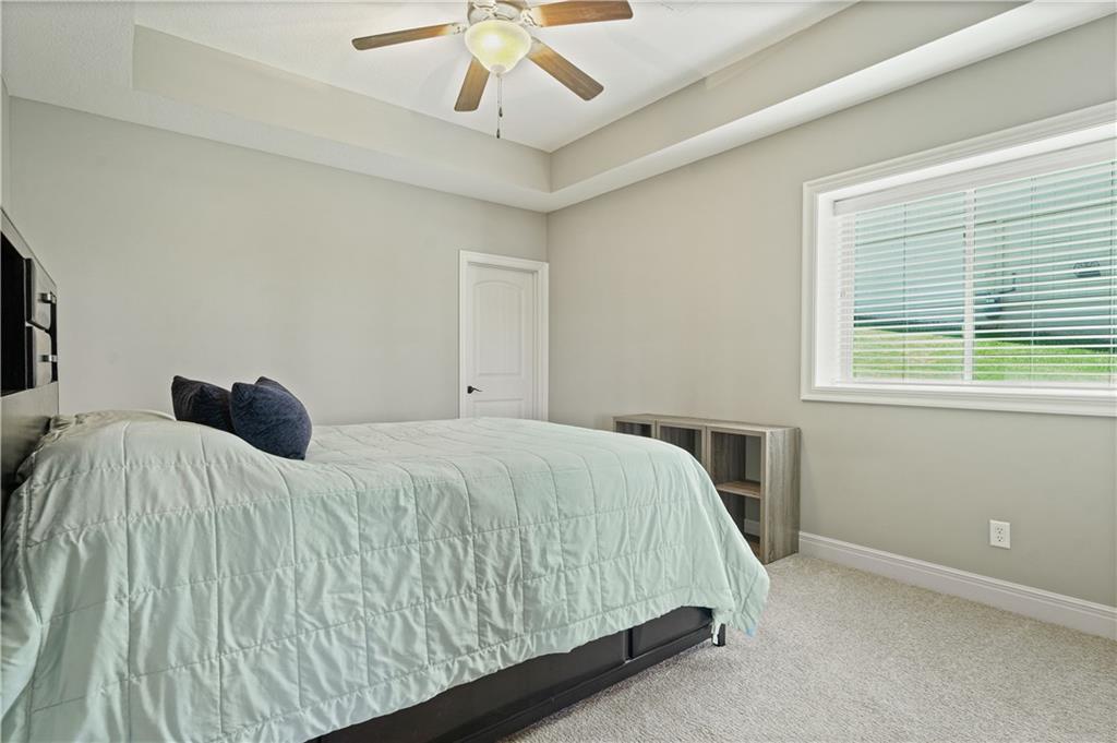 1202 Lakecrest Circle
