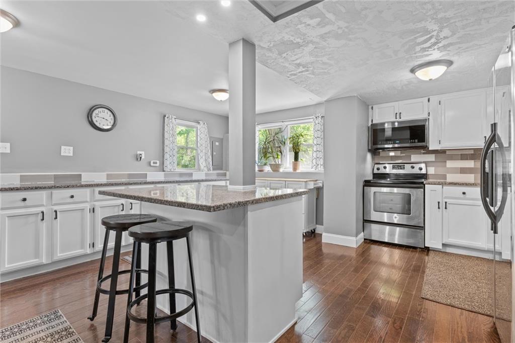 84 Anchor Drive