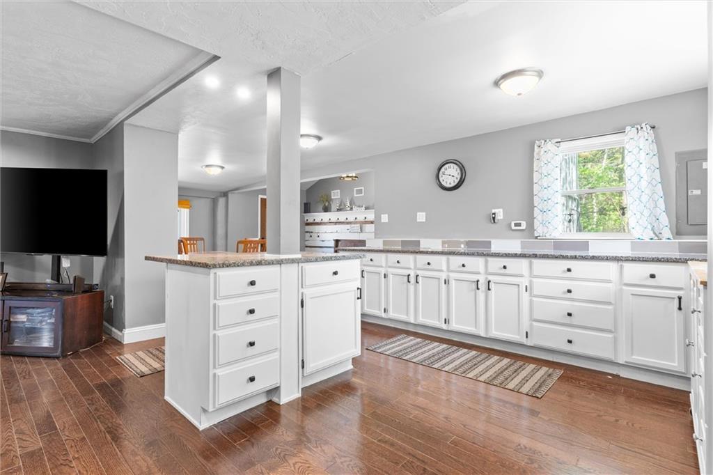 84 Anchor Drive