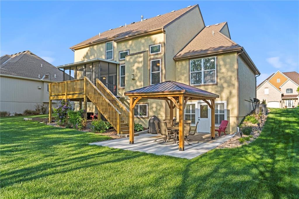 4120 SW Duck Pond Drive