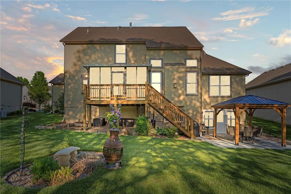 4120 SW Duck Pond Drive