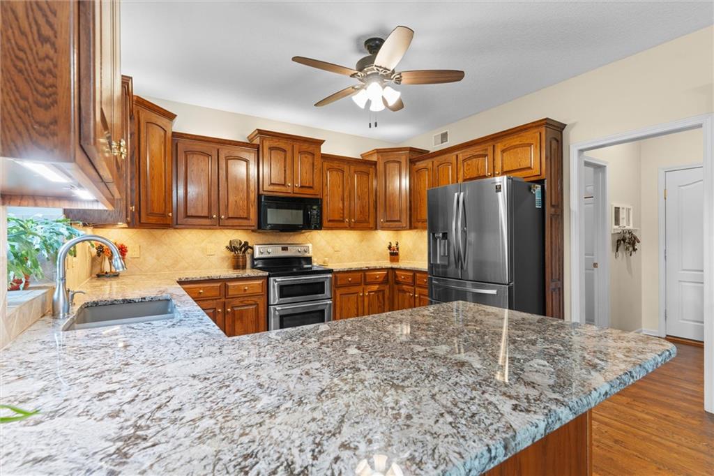 4120 SW Duck Pond Drive