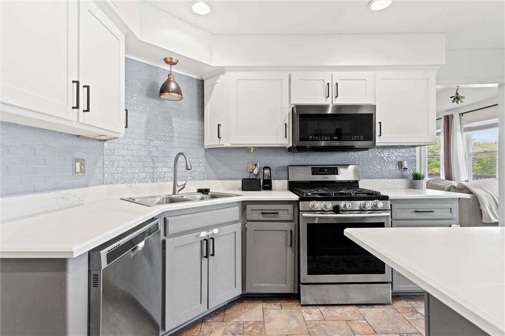46 Emerald Shore Drive