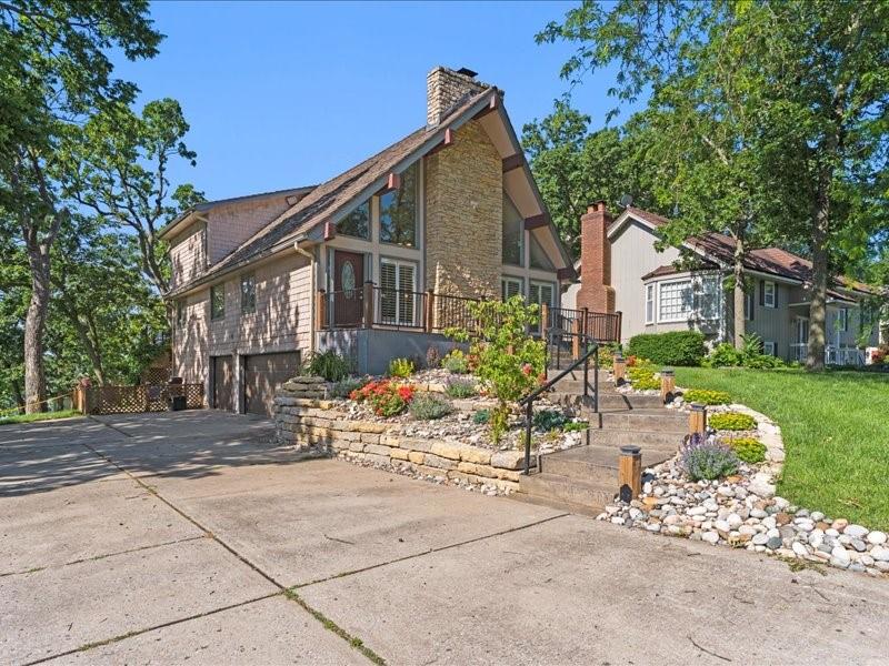 113 NW TEAKWOOD Street
