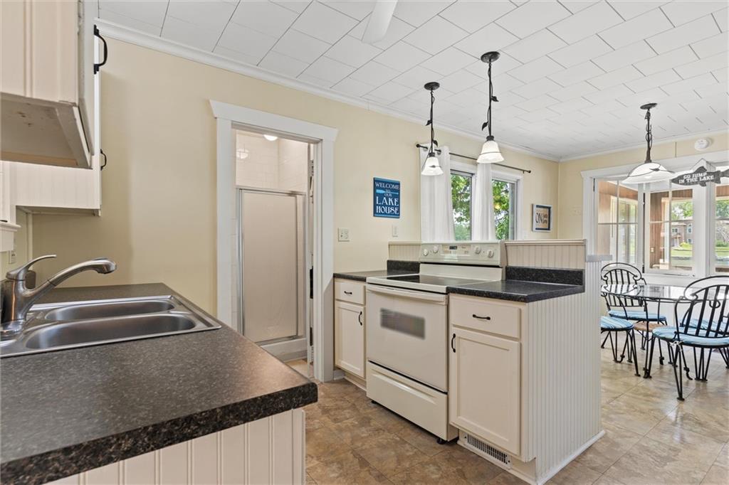 69 Anchor Drive
