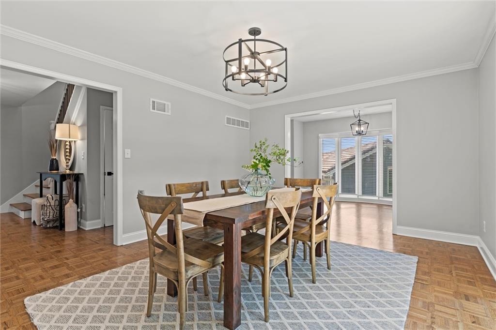 207 NW Spruce Street