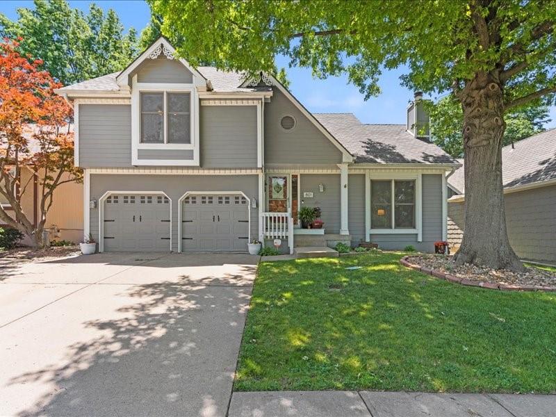 801 NE Burning Tree Street